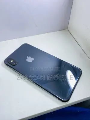 Apple iPhone XS 64 GB Black