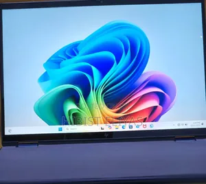 Photo - New Laptop HP OmniBook X Flip 14" 16GB Intel Core Ultra 7 SSD 1T