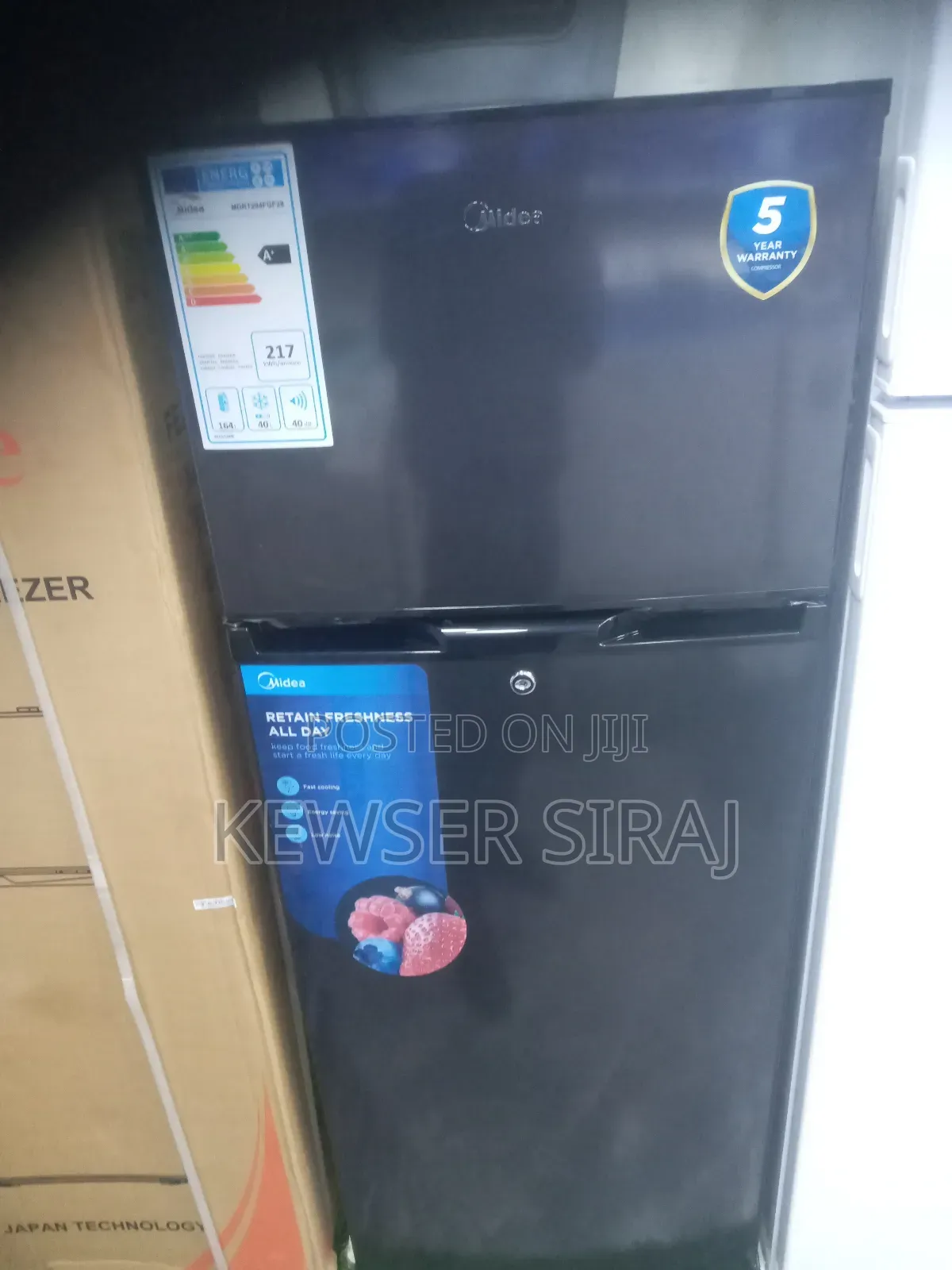 Mida Refrigerator 270litre Fridge Freezer