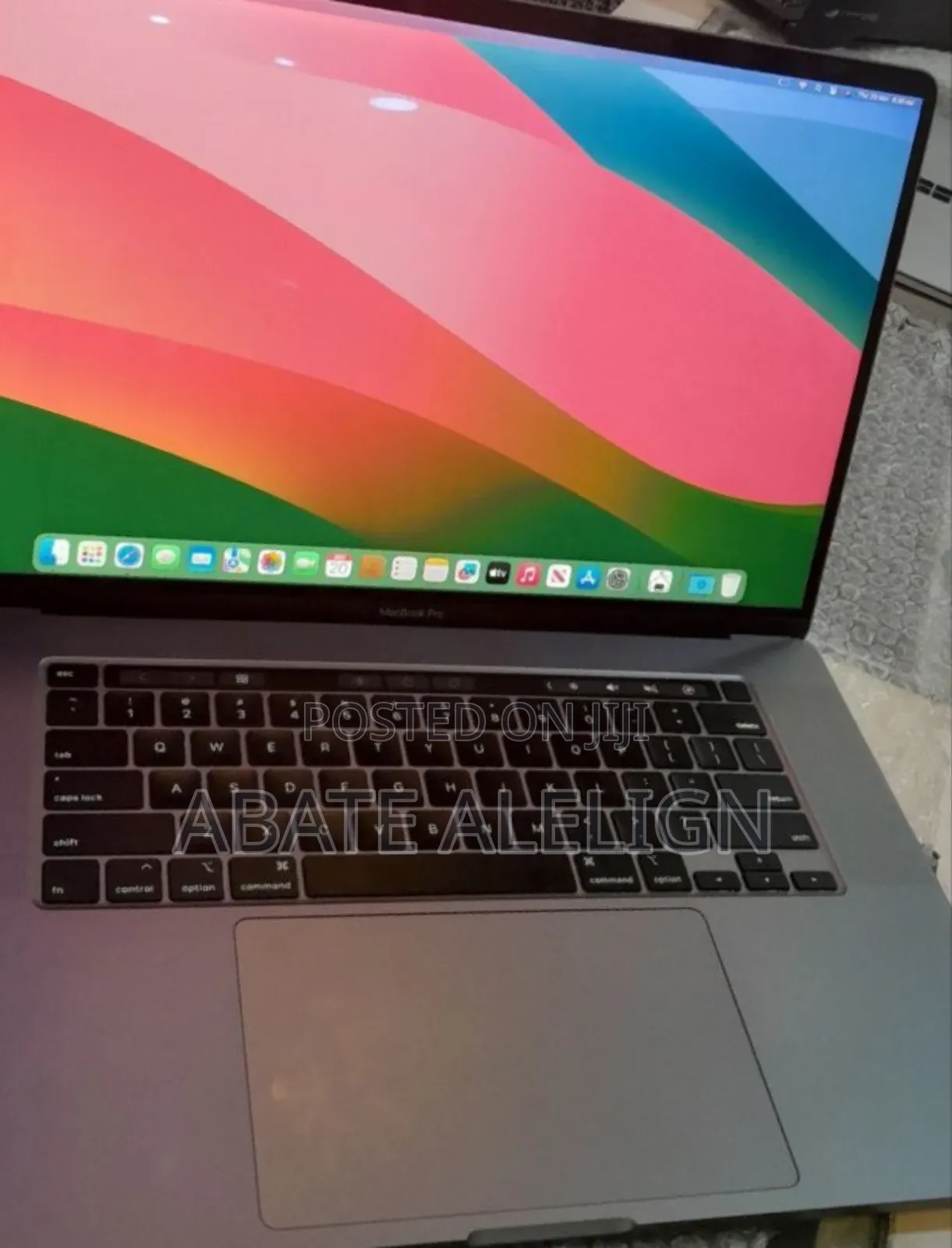 New Laptop Apple MacBook Pro 2019 32GB Intel Core I9 SSD 1T