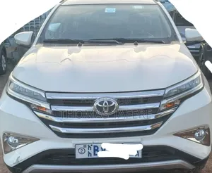 Photo - Toyota Rush 2021 White