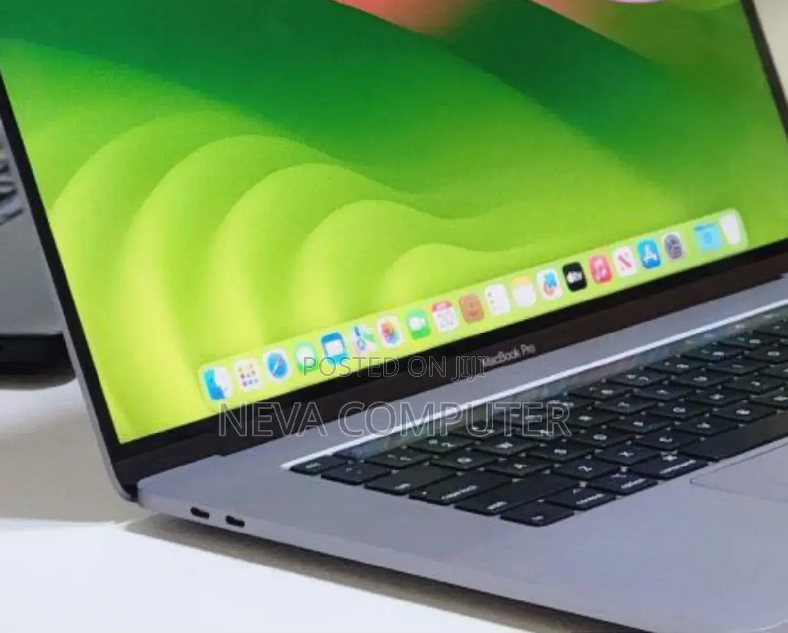 New Laptop Apple MacBook Pro 2019 32GB Intel Core I9 SSD 1T