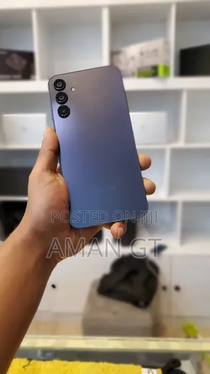 Photo - New Samsung Galaxy A15 5G 128 GB Black