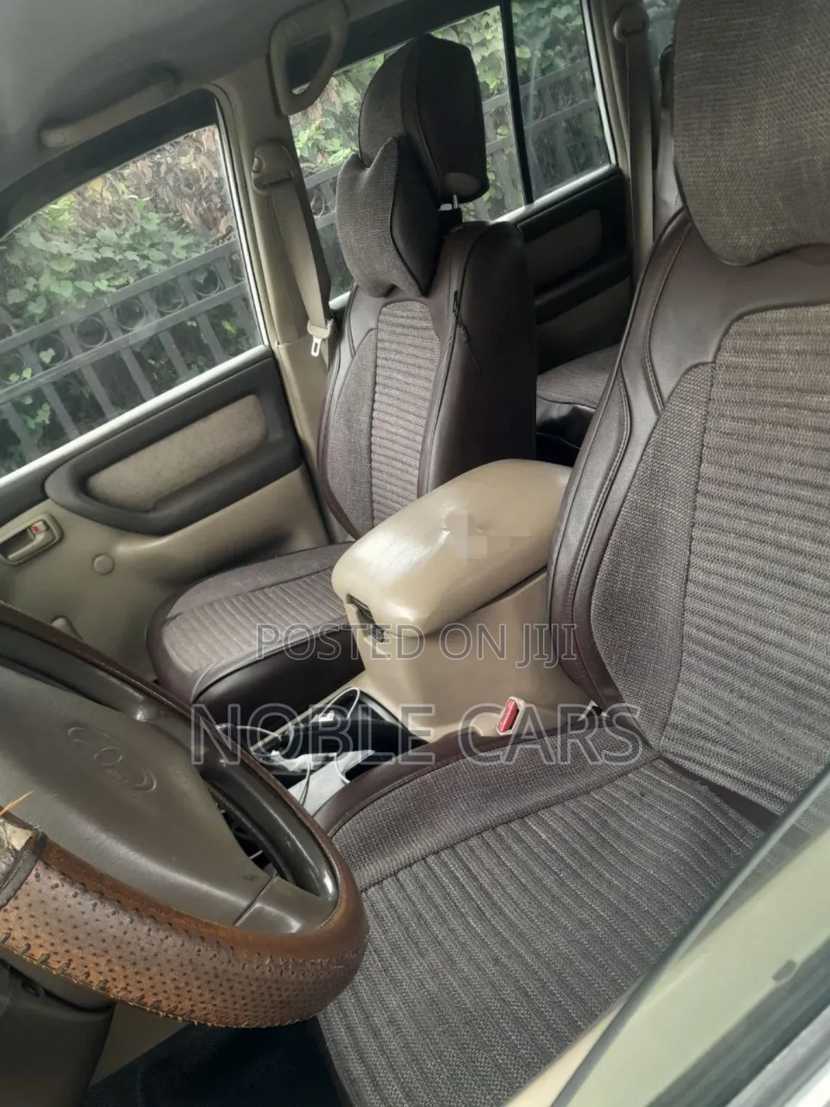 Toyota Land Cruiser 2006 White