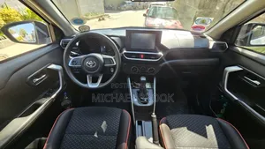 Toyota Raize 2022 White