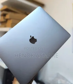 New Laptop Apple MacBook Pro M1 8GB Apple M1 SSD 512GB