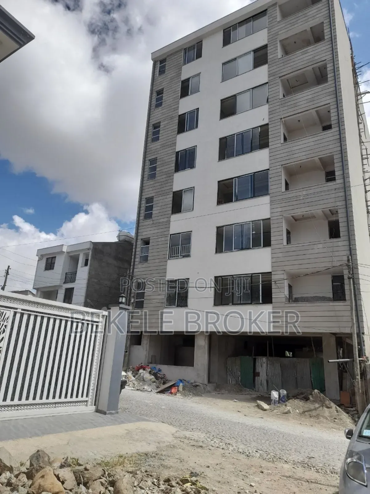 3bdrm Apartment in አፓርትመንት, Bole for sale