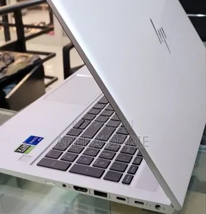 New Laptop HP 650 16GB Intel Core I7 SSD 512GB