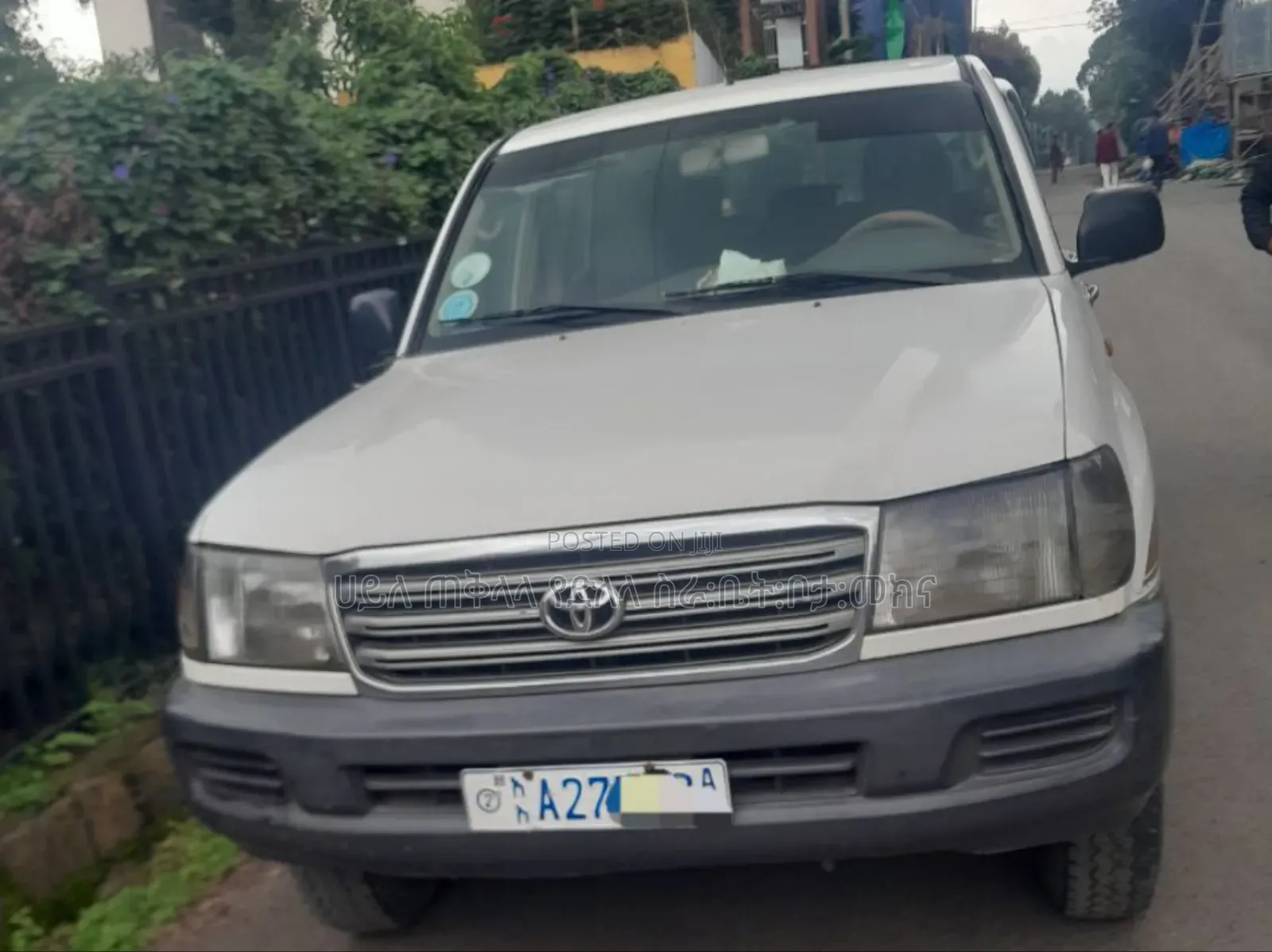 Toyota Land Cruiser 2006 White