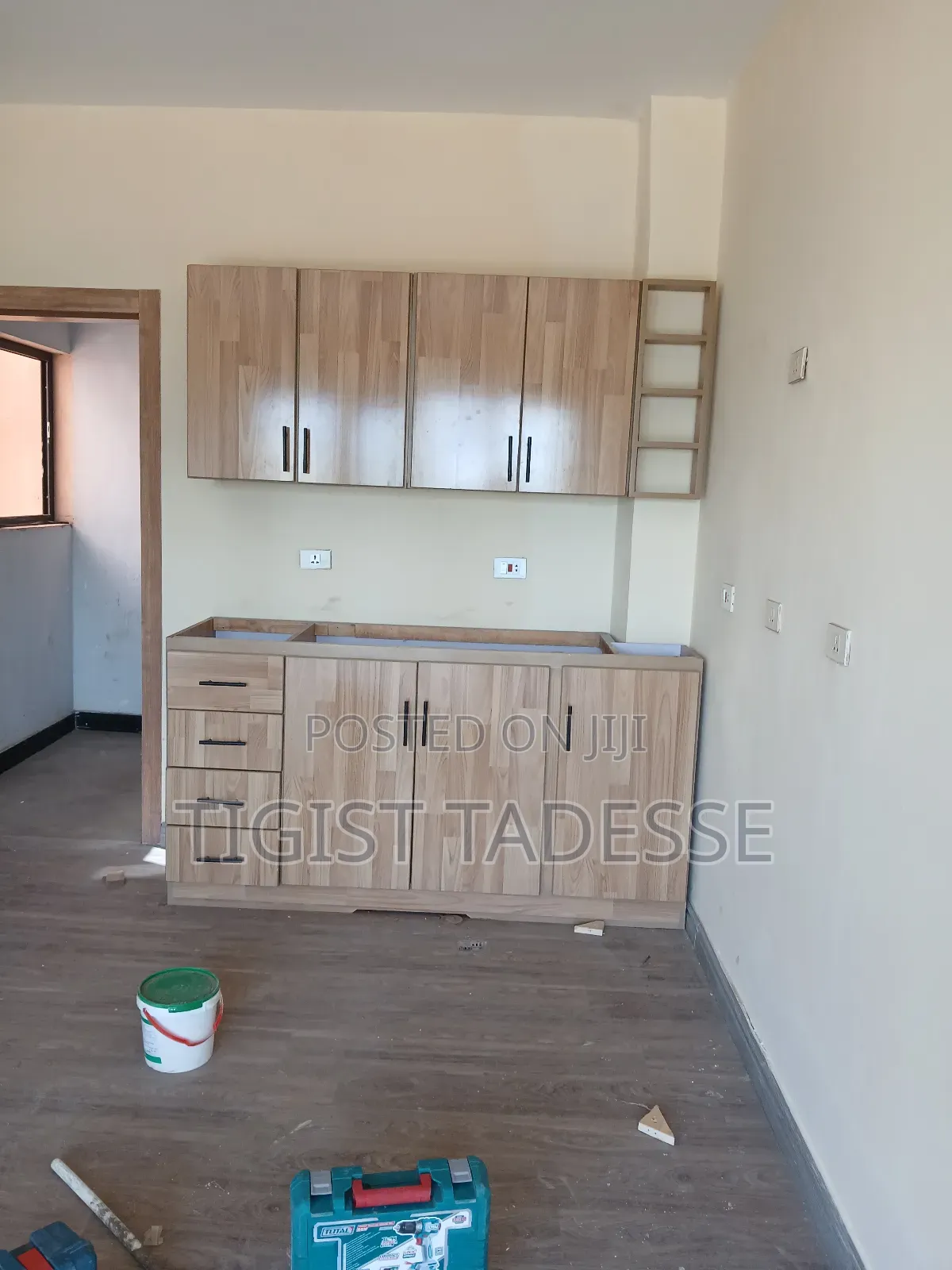 Kitchen Cabinet ለቤቶ ግርማ ሞገስን የሚያላብስ