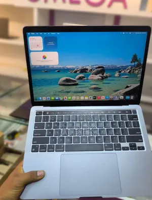 New Laptop Apple MacBook Pro M1 8GB Apple M1 SSD 512GB