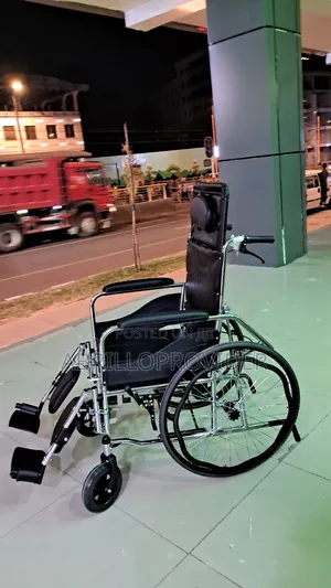 Photo - Toilet Wheelchair水手wheelchair山手wheelchair卜手wheelchair山手wheelchair田手whe