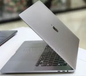 New Laptop Apple MacBook Pro 2019 32GB Intel Core I9 SSD 1T