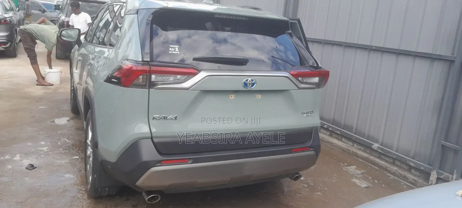 Toyota RAV4 LE AWD 2023