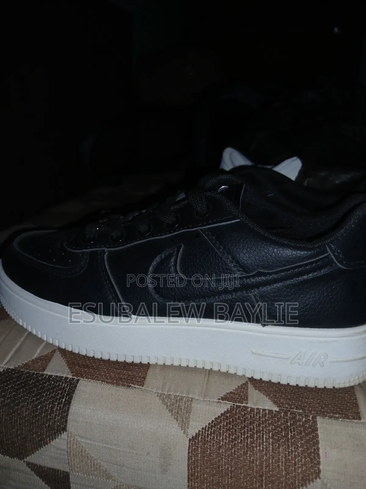 ምቾትና ጥራት ያለው የወንድ ጫማ