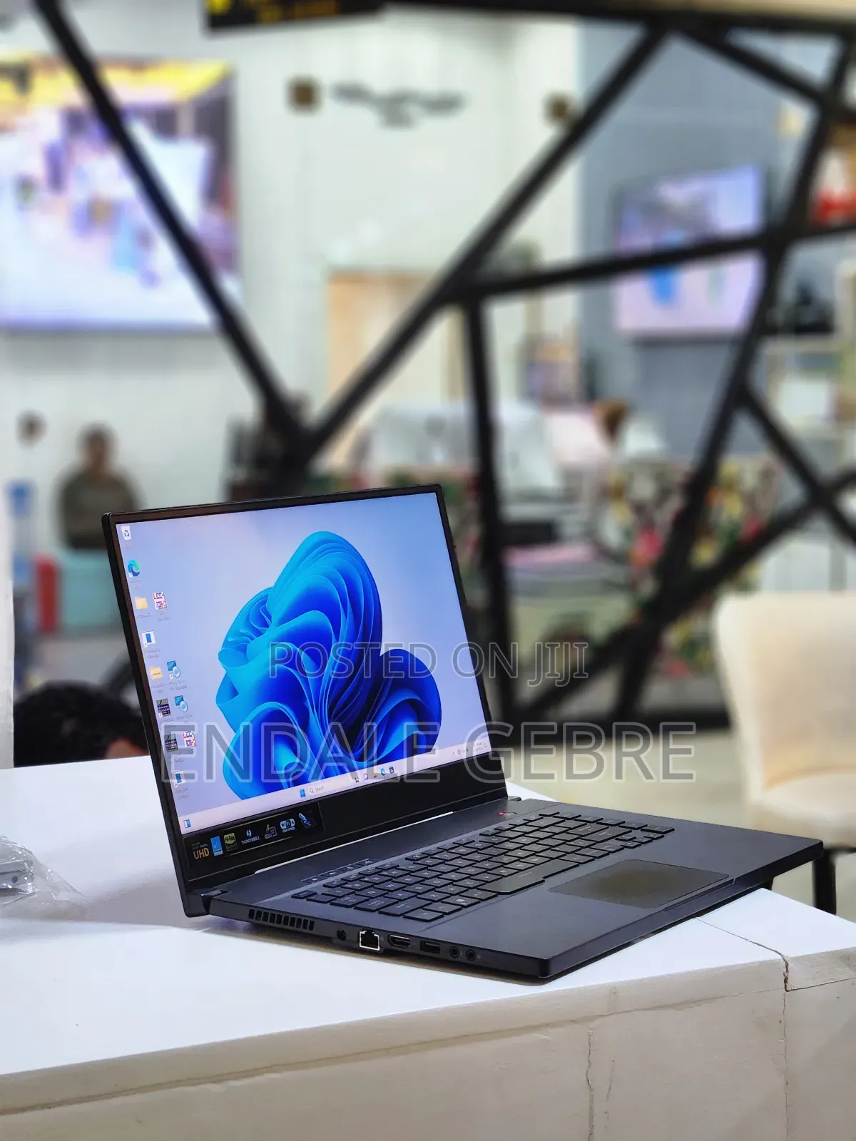 New Laptop Asus ROG Zephyrus G15 16GB Intel Core I7 SSD 512GB