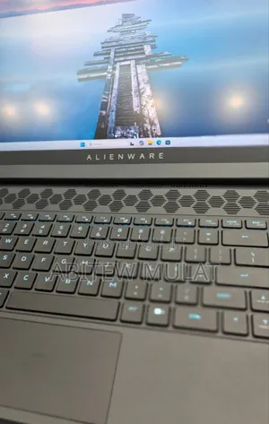 New Laptop Alienware M15 R3 16GB Intel Core I7 SSD 1T