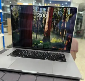 New Laptop Apple MacBook Pro M1 32GB Apple M1 Max SSD 1T