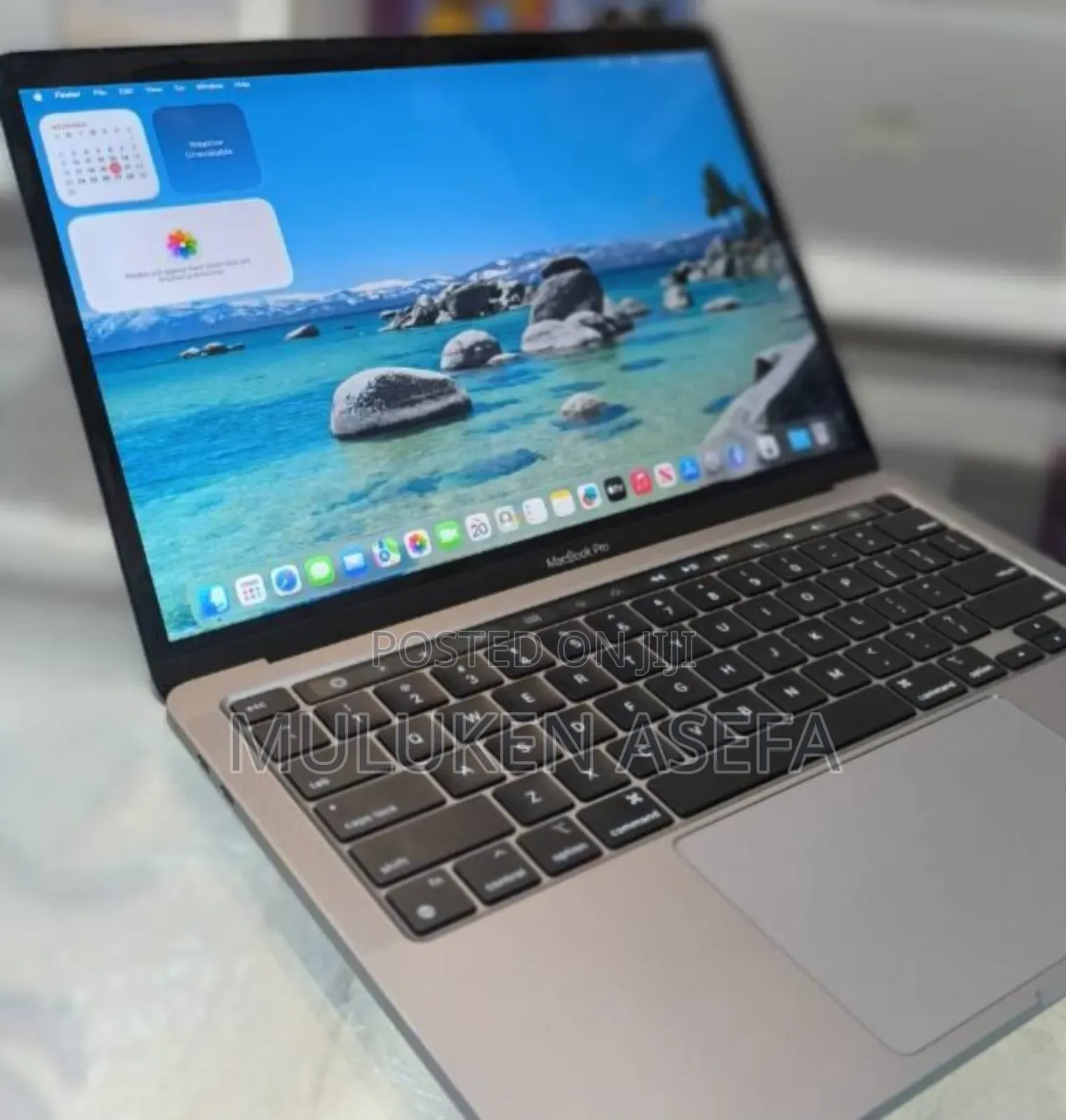 New Laptop Apple MacBook Pro 2020 M1 8GB Apple M1 Pro SSD 512GB