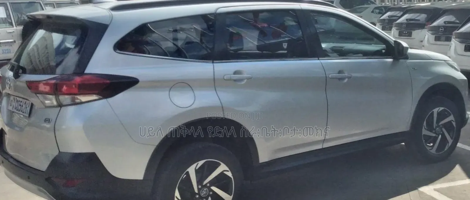 Toyota Rush 2022 Silver