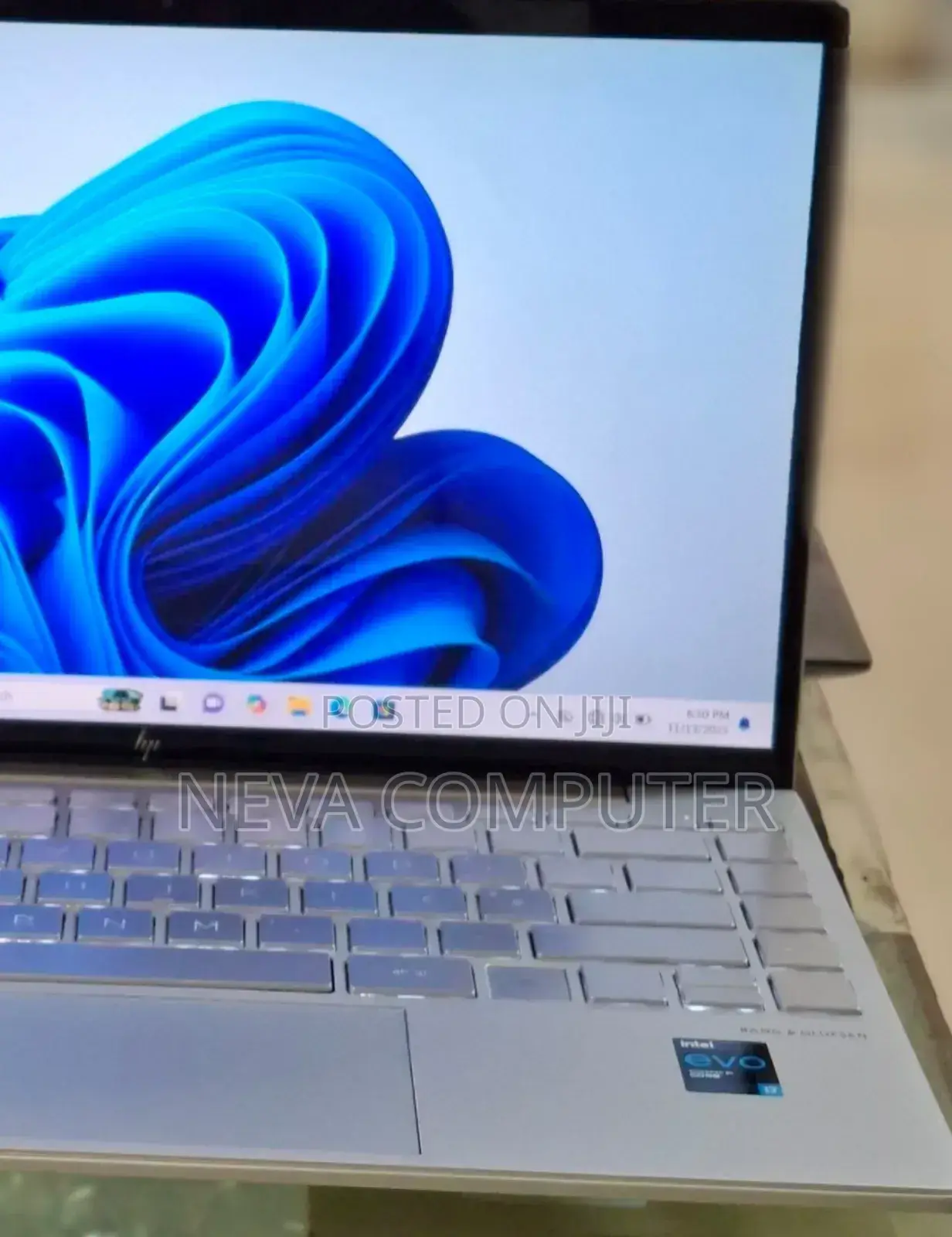 New Laptop HP Envy X2 16GB Intel Core I7 SSD 512GB