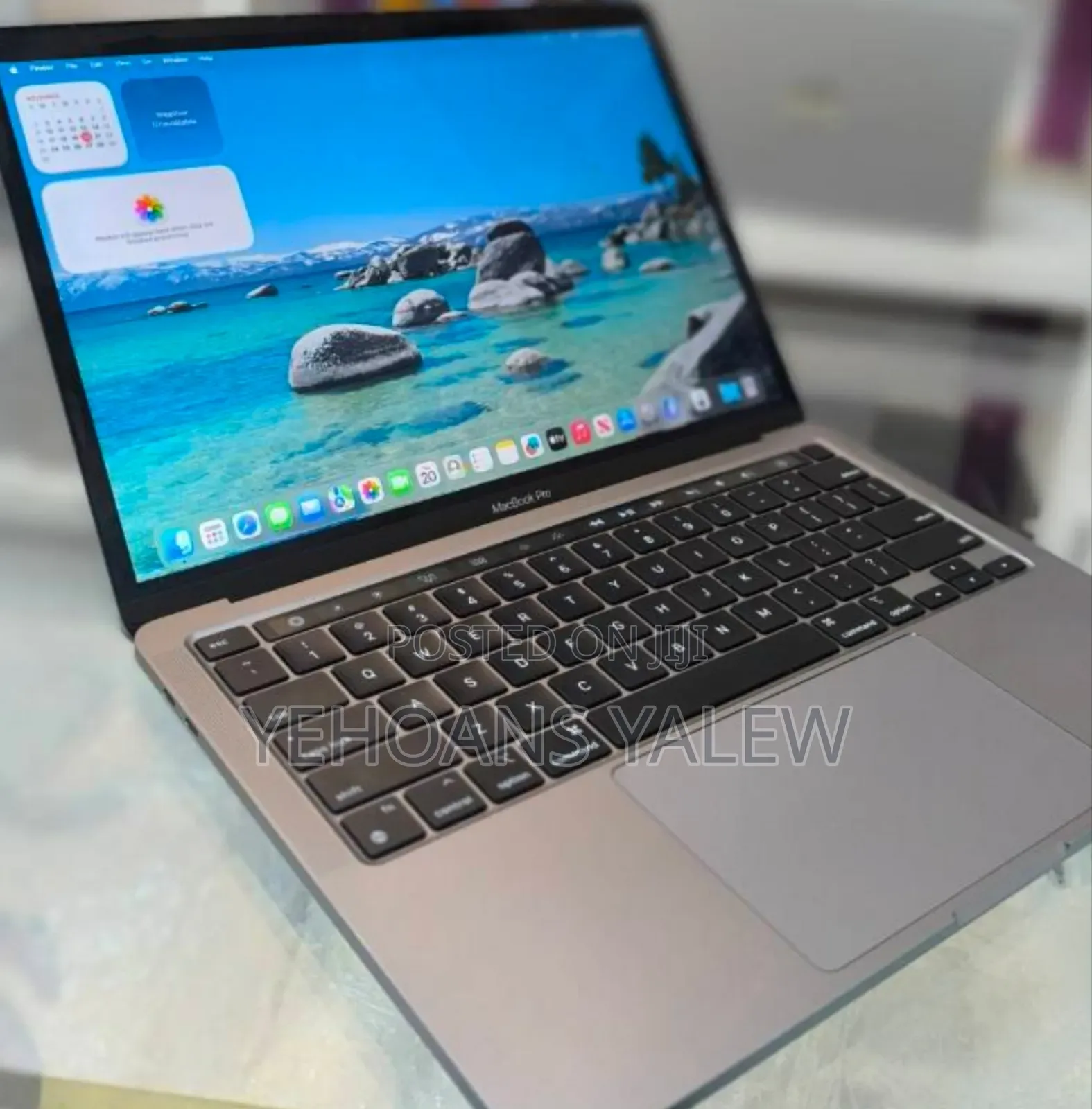 New Laptop Apple MacBook Pro M1 8GB Apple M1 Pro SSD 512GB