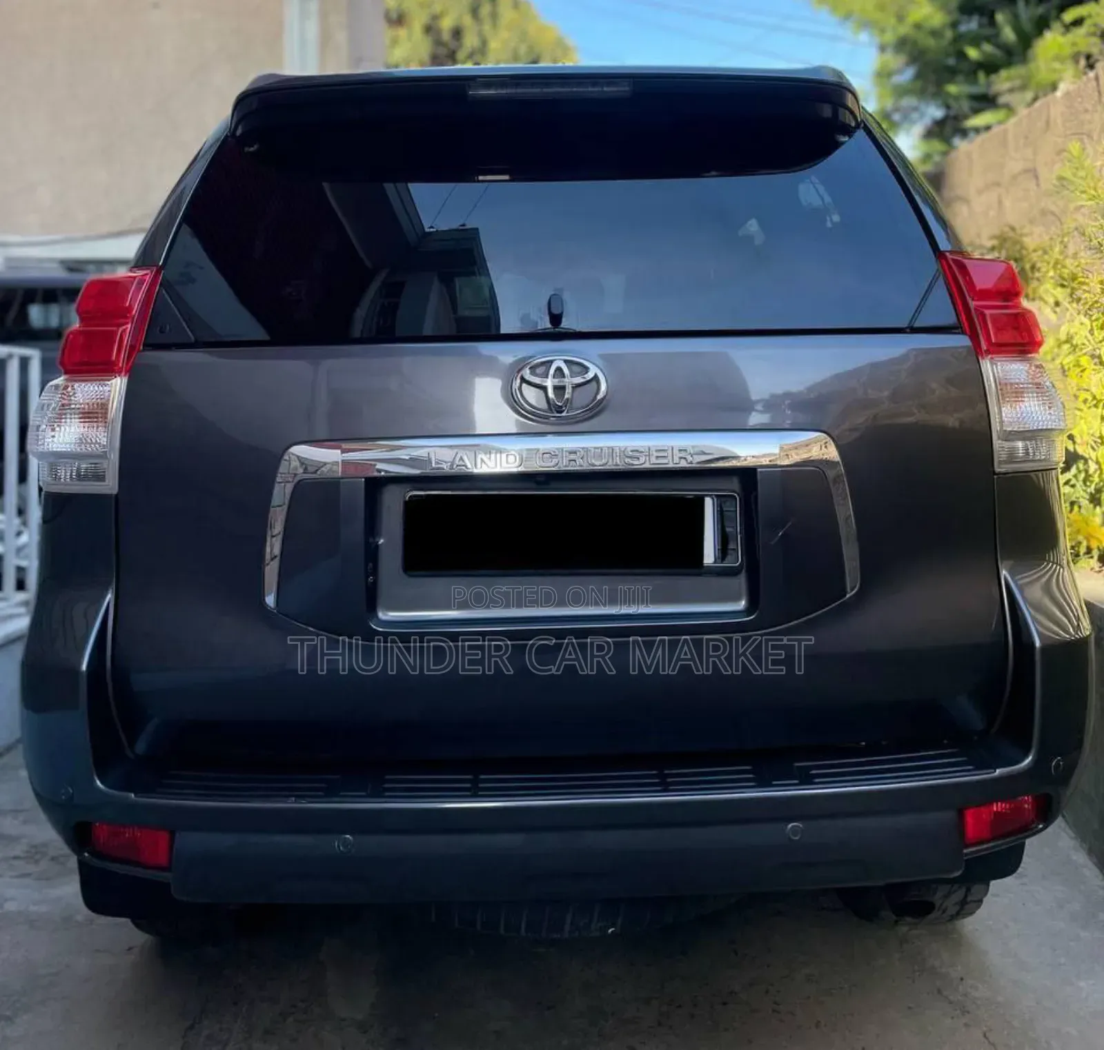 Toyota Land Cruiser Prado 2013 Gray
