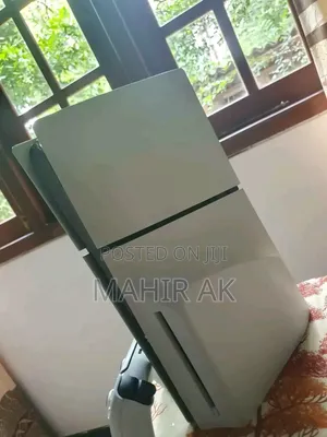 Photo - Big Discount Palystation 5 Slim With Two Orgnial Joystik