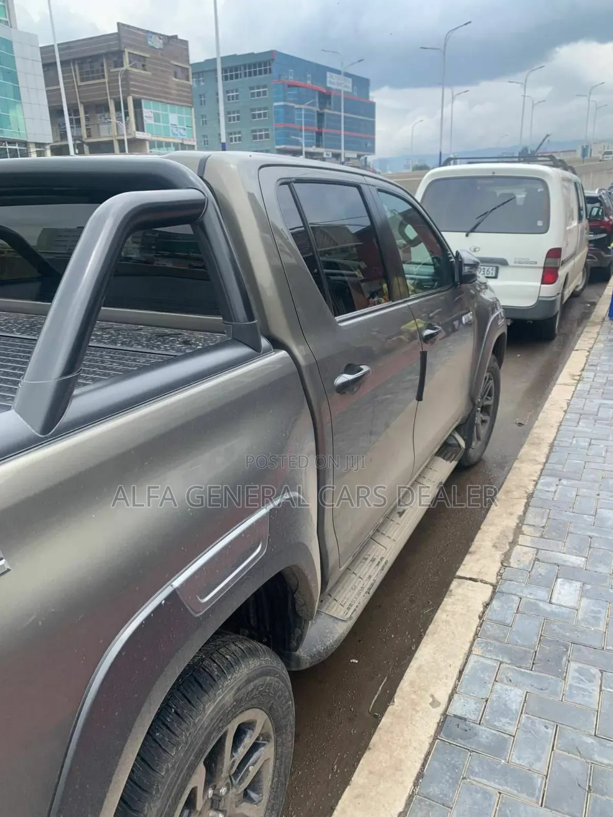 Toyota Hilux 2021 Gray