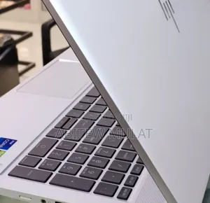 New Laptop HP EliteBook 655 G9 16GB Intel Core I7 SSD 512GB