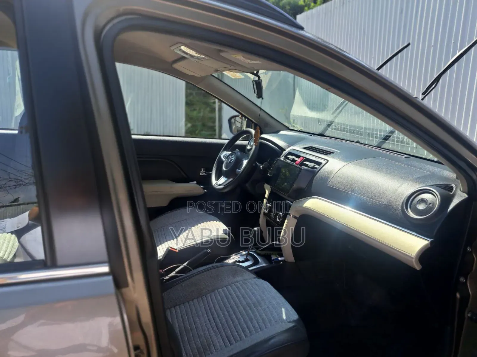 Toyota Rush 1.5 AWD 2021 Gray