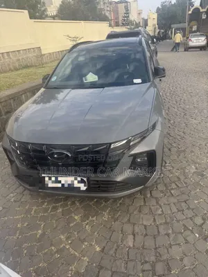 Photo - Hyundai Tucson 2021 Gray