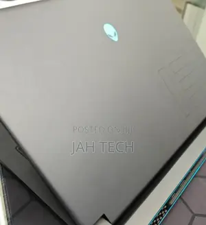 New Laptop Alienware Area-51m 16GB Intel Core I7 SSD 1T