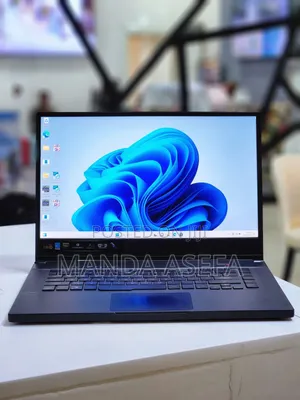 New Laptop Asus ROG Zephyrus G15 16GB Intel Core I7 SSD 512GB