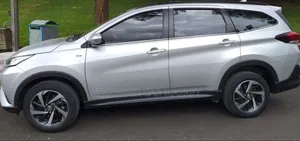 Toyota Rush 2021 Silver