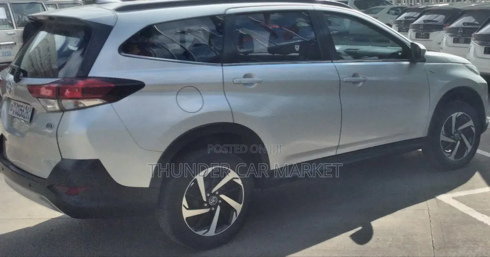 Toyota Rush 2021 Silver