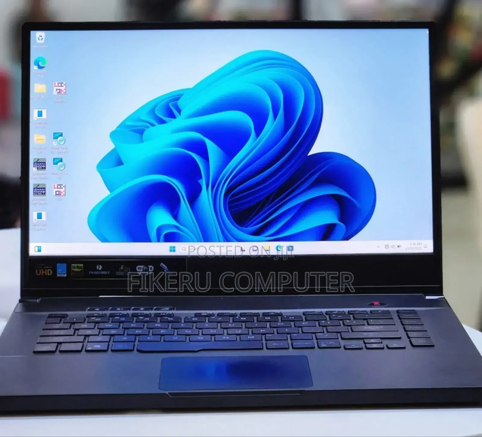 New Laptop Asus ROG Zephyrus G15 16GB Intel Core I7 SSD 512GB