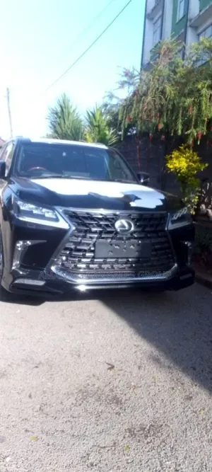 Photo - New Lexus LX LX 600 2023 Black