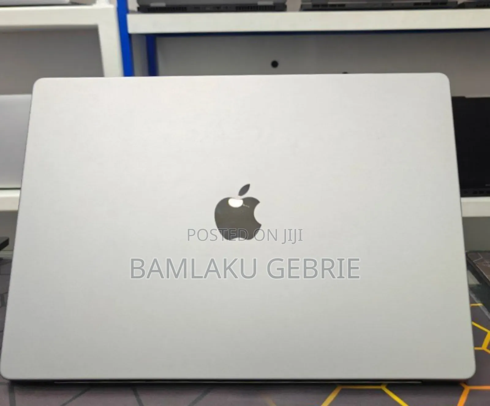 New Laptop Apple MacBook Pro M1 64GB Apple M1 Max SSD 1T