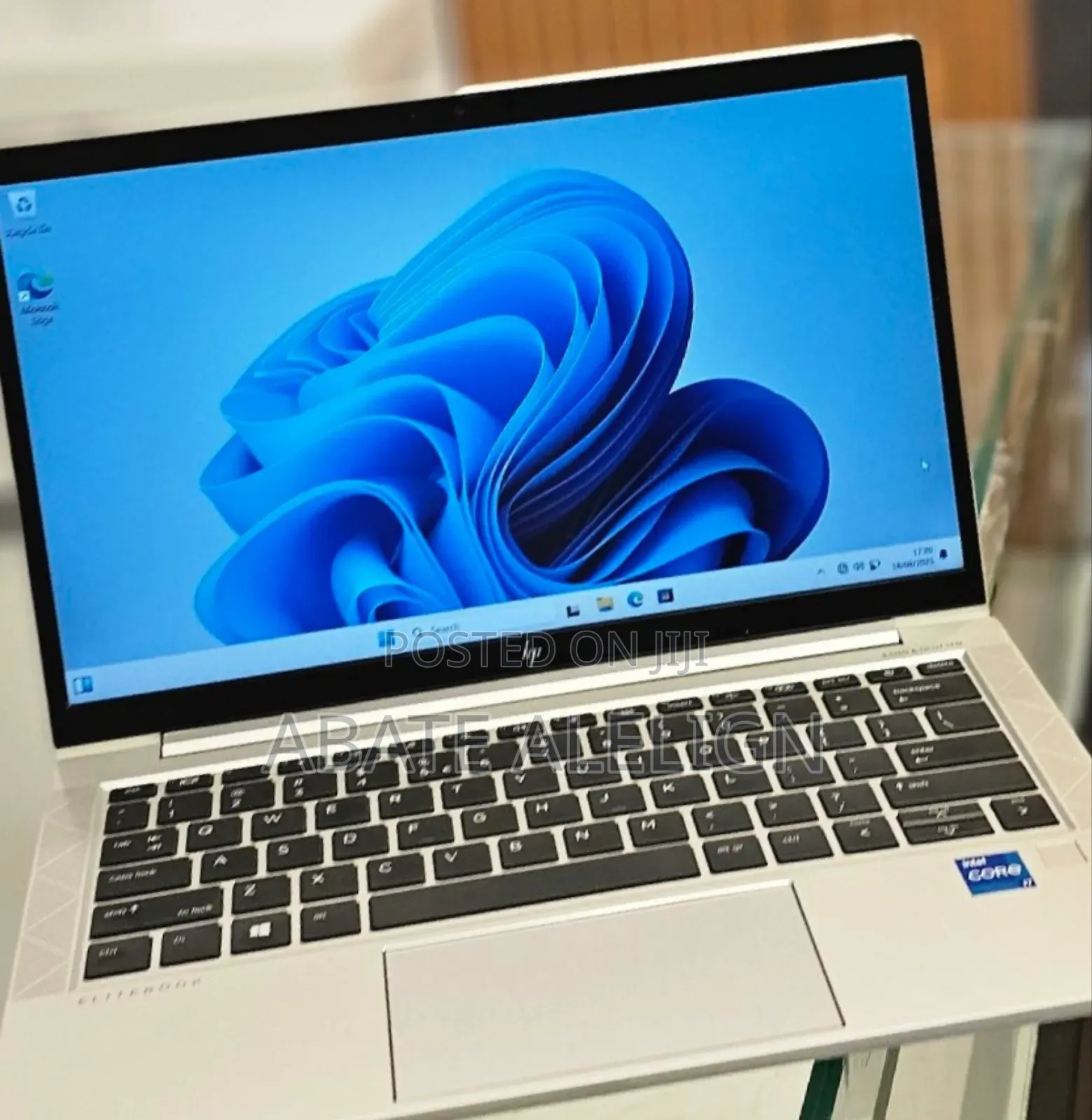 New Laptop HP EliteBook 830 G8 16GB Intel Core I7 SSD 512GB