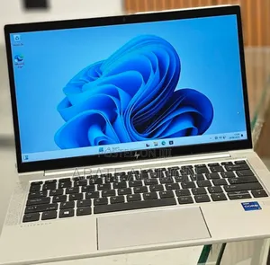 New Laptop HP EliteBook 830 G8 16GB Intel Core I7 SSD 512GB