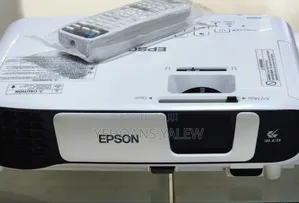 Epson Projector 
Model Name: Eb-S41
  Has Bag and Remote 
Har