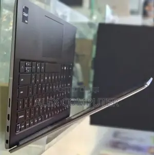 New Laptop Dell 16GB Intel Core I7 SSD 512GB