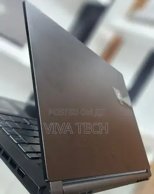 New Laptop MSI GS66 Stealth 11UH 16GB Intel Core I7 SSD 1T