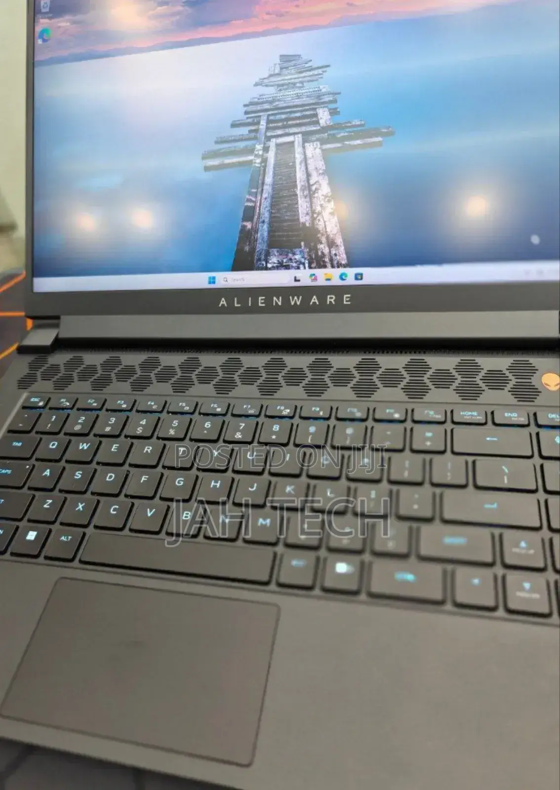 New Laptop Alienware Area-51m 16GB Intel Core I7 SSD 1T