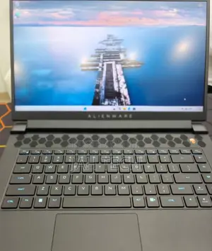 New Laptop Alienware Area-51m 16GB Intel Core I7 SSD 1T