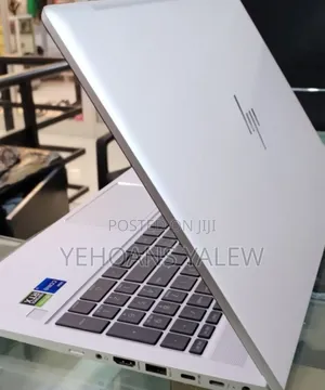 New Laptop HP EliteBook 640 G10 16GB Intel Core I7 SSD 512GB