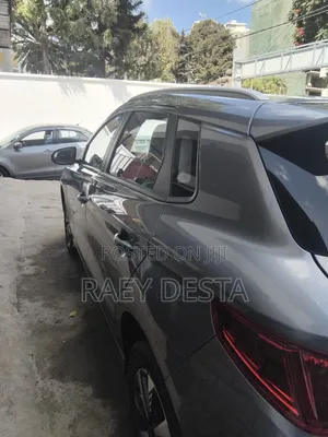 New BYD E2 43 kWh 94 hp FWD 2025 Gray