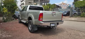 Toyota Hilux 2008 Beige
