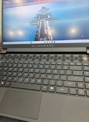 New Laptop Alienware Area-51m 16GB Intel Core I7 SSD 1T